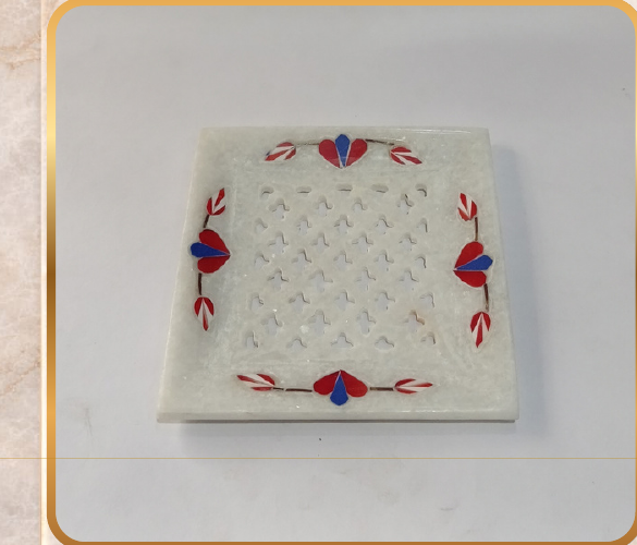 Soap Dish – One-Piece, Size: 4x4"