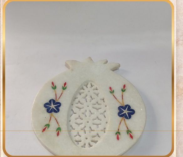 Soap Dish – One-Piece, Size: 6"