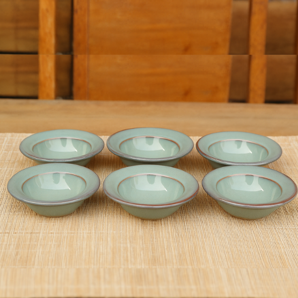 Set of 6 Handcrafted Ceramic Bowls – Celadon Green Finish
